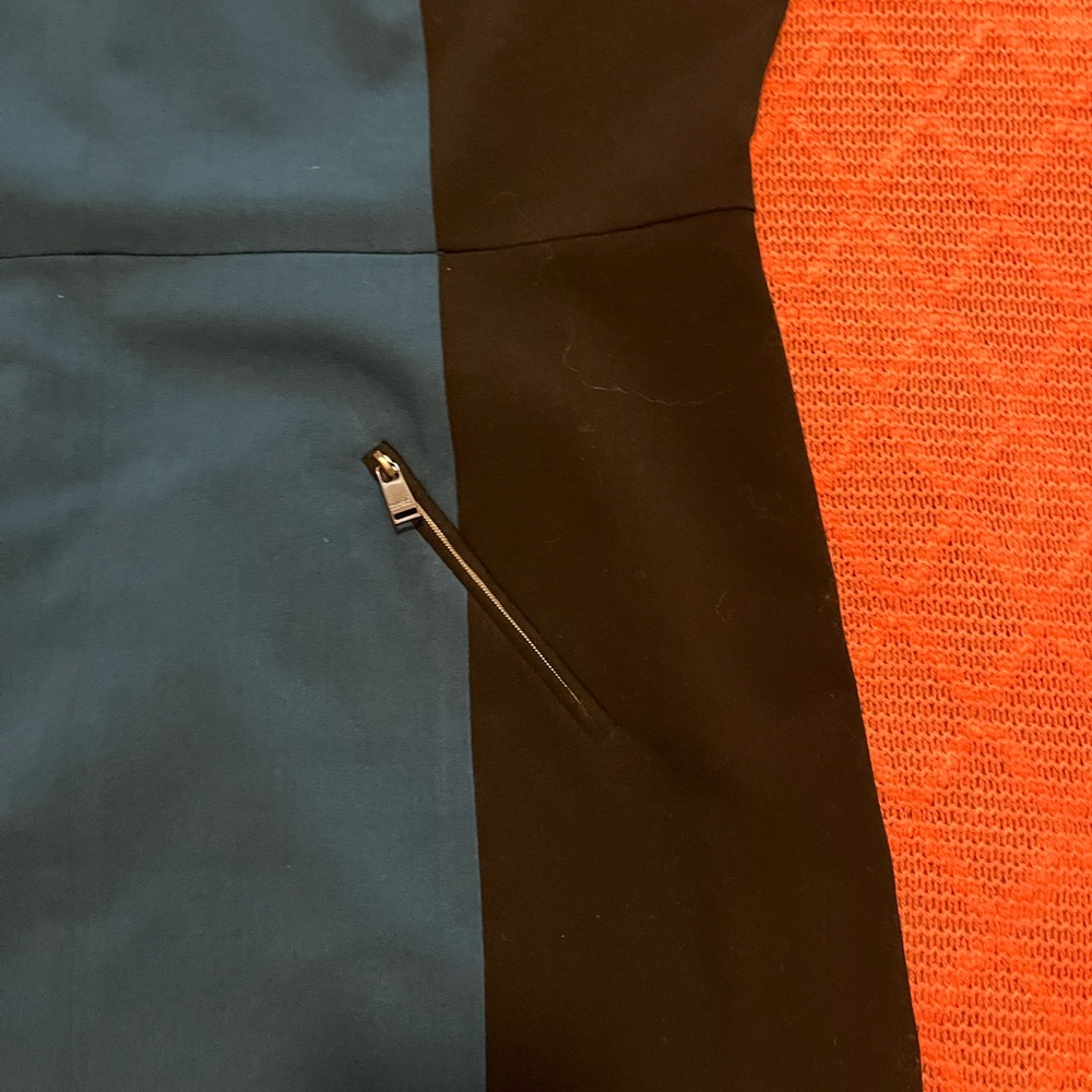 Professional Mod Style Dress - Picture 3 of 4